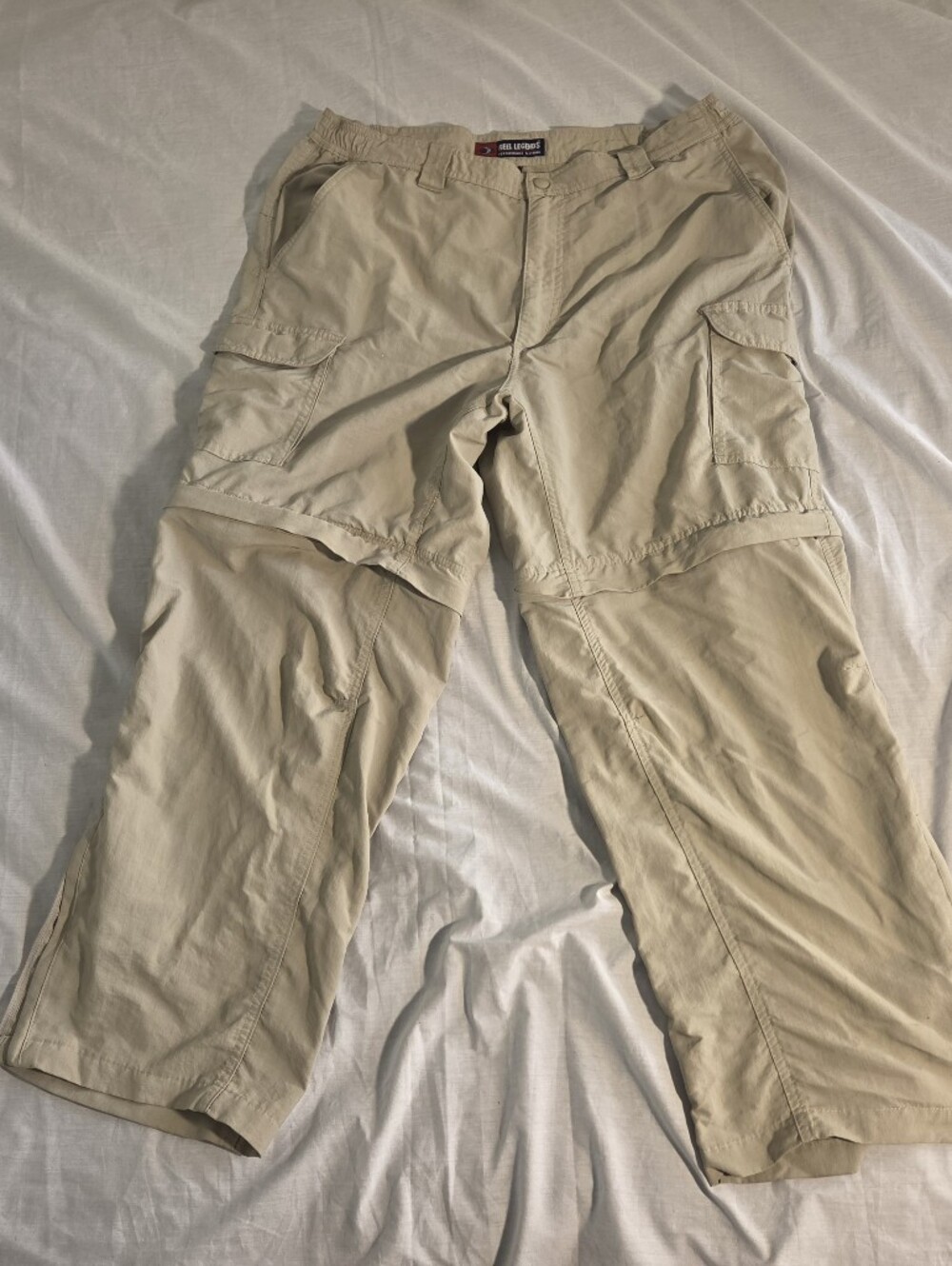 Reel Legends Men's Beige Nylon Convertible Zip-Off Cargo Hiking Pants Size L